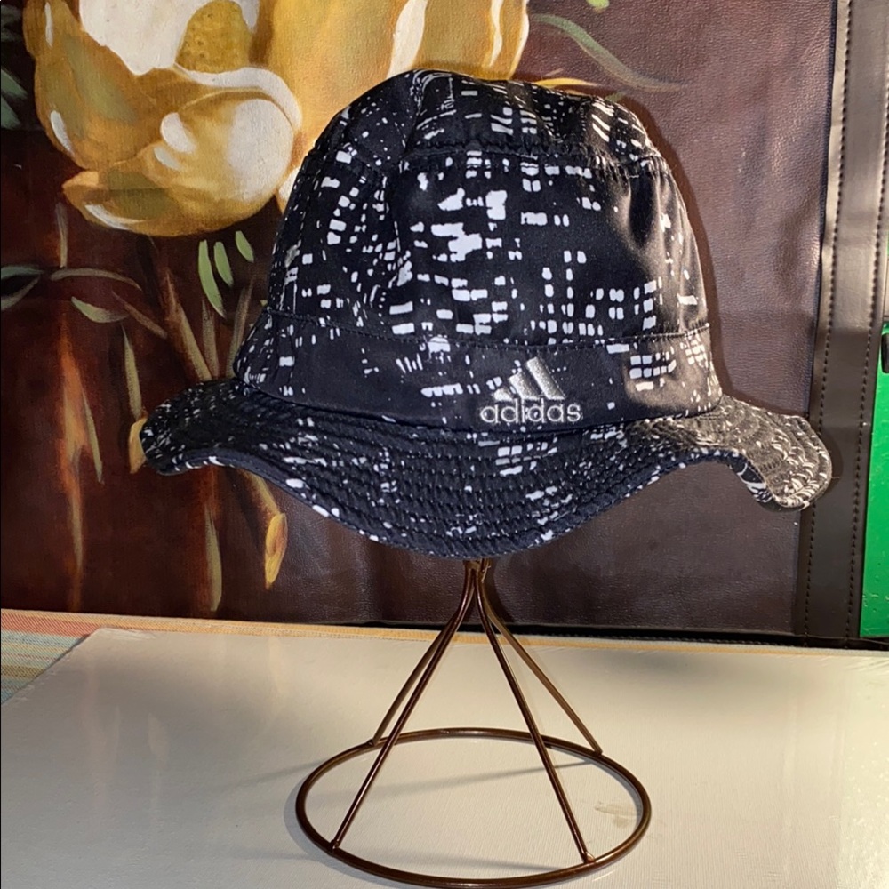 Adidas Kids Black and White Bucket Hat